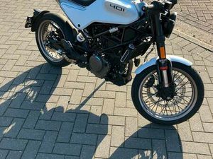 ② HUSQVARNA VITPILEN 401 2022
