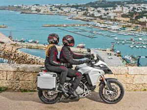 DUCATI MULTISTRADA 1200 ENDURO