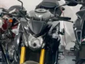 SUZUKI GSXS 750 YOSHIMURA