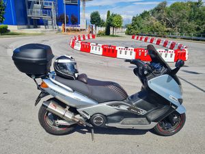 YAMAHA T-MAX →