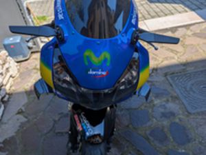 HONDA CBR 954 RR FIREBLADE