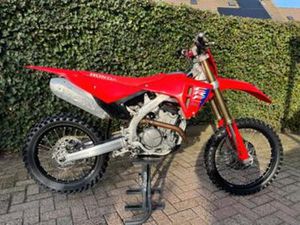 HONDA CRF 250 R — MOTOREN | HONDA — MARKTPLAATS