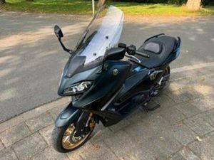 YAMAHA TMAX 560 TECH MAX MEEST LUXE UITVOERING! — MOTOREN | YAMAHA — MARKTPLAATS