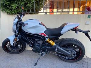 DUCATI - MONSTER 797+