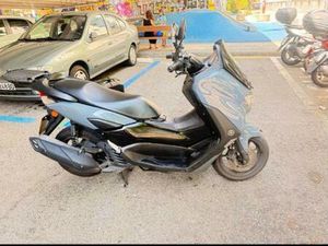 YAMAHA - NMAX