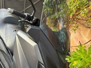 YAMAHA - XMAX 2017 DE 250 CC