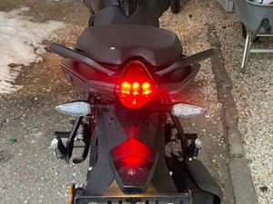 GRS 125 BLACK EDITION