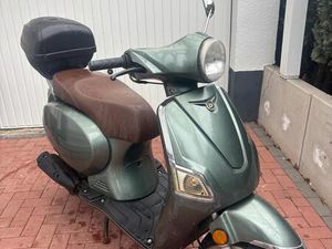 BEELINE MEMORY 50 CCM ROLLER GRÜN MIT TOPCASE