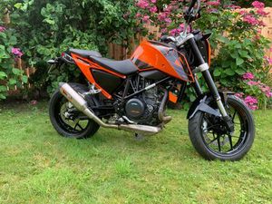 KTM 690 DUKE