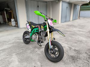 PIT BIKE MOTARD AYRTON HURRICANE 155