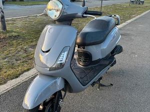 ② SYM FIDDLE 2 B KLASSE