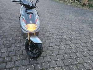 PEUGEOT VIVACITY ROLLER