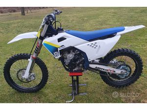 HUSQVARNA FC 250 2025