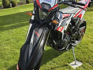 BETA RR 125 T SUPERMOTO MIT 150 CCM SATZ