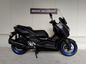 MOTO NEUVE: YAMAHA XMAX 300