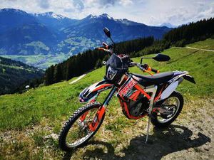 WANDER-ENDURO 4T MIT PICKERL