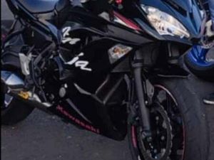 KAWASAKI - NINJA 650