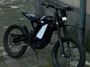 SURRON LIGHT BEE X ROAD LEGAL 2024 Г., 4500 KM ГР. СОФИЯ ЦЕНТЪР