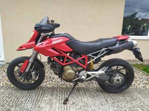 DUCATI HYPERMOTARD 1100