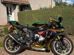YAMAHA R1 1000 SUPER SPORTS PETROL MANUAL (200 PS) 998 CC