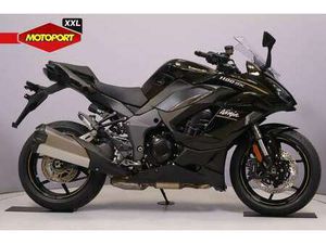 KAWASAKI NINJA 1100SX ZWART