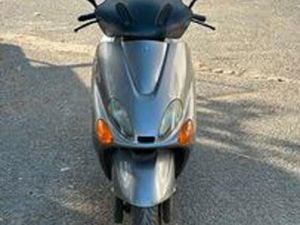 YAMAHA SKYLINER 125