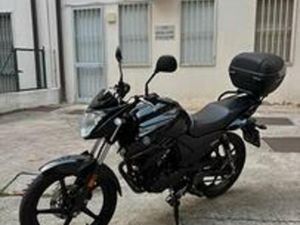 YAMAHA YS125 - COME NUOVA