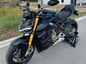 DUCATI STREETFIGHTER V4 S DARK STEALTH EDITION