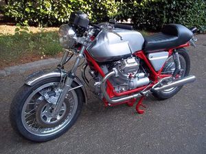MOTO GUZZI 850 T RESTAURIERT UND AUFWAND
