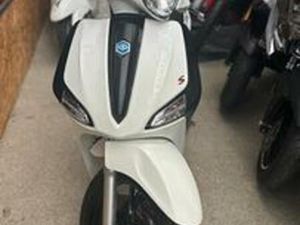 PIAGGIO LIBERTY 125 S ABS FINANZIABILE INTERESSI 0