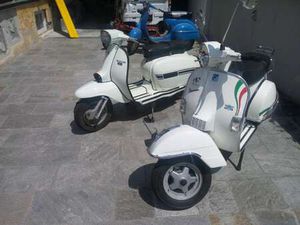 VESPA PX 125. / LAMBRETTA DL 150