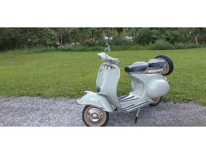 VESPA STRUZZO 1954