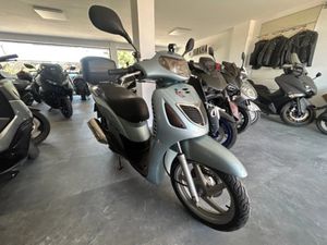 HONDA SH 125-ЛИЗИНГ →