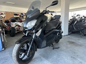 YAMAHA X-MAX ЛИЗИНГ →