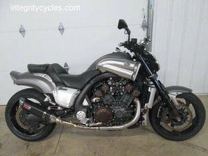 2014 YAMAHA VMAX 1700