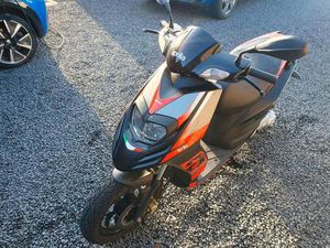 APRILLIA SR 50 MOTARD REVIDIERT