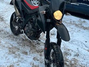 APRILIA SX 125 SUPERMOTO 2024 - 1 JAHR GARANTIE