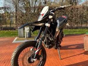 APRILIA SX 125 - SUPERMOTO