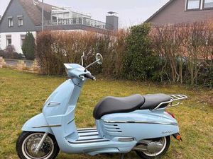 PEUGEOT DJANGO 50ER ROLLER HELLBLAU 2-TAKT NUR 1735KM TOP