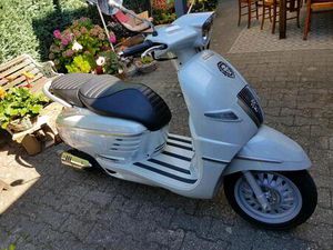 PEUGEOT DJANGO NEUWERTIG ERST 1.800 KM