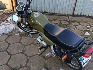 MOTOCYKL ZIPP MANIC 125 ROLEWICE