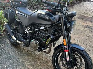 HUSQVARNA, SVARTPILEN, 2024, 125 (CC)