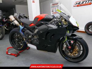 2023 DUCATI PANIGALE V4 TRACK/RACE BIKE WITH V5. SEE AD FOR FULL SPEC. £20,795