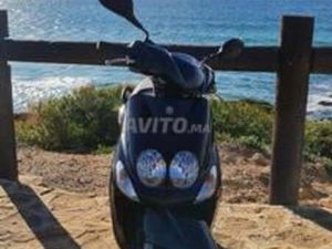 YAMAHA NEO'S4 ? 49 CM3 ☝️