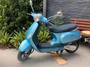 VESPA LX 50 ROLLER PIAGGIO MOTORROLLER NACHFOLGER ET2 ICE BLAU