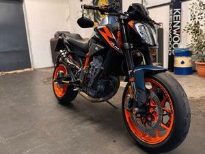 KTM 890 DUKE R - NAKED BIKE IN TOP-ZUSTAND