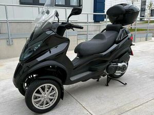 PIAGGIO MP3