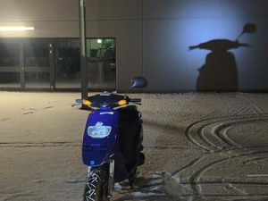 PIAGGIO TPH 50 MIT 25 KM/H PAPIEREN