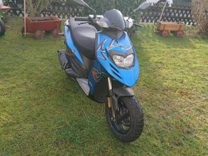 PIAGGIO TYPHOON 50, MARKENROLLER, 2 TACKT