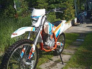 K2 MOTOCROSS DIRT BIKE